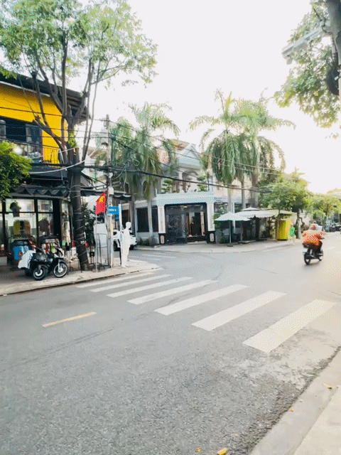 Mua bán Nhà ở Quận 7 Tp Hồ Chí Minh diện tích 90 m² giá 17,8 tỷ