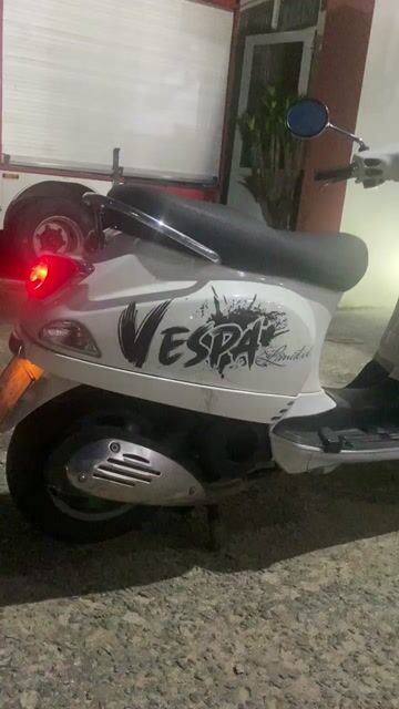 vespa 125 65km 18.xxx. Mua bán Xe máy tại Quận Sơn Trà Đà Nẵng được đăng bởi Châu hình 1