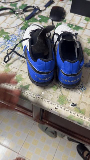 Giày đá bóng Nike Tiempo size 42.5. Mua bán Đồ thể thao, Dã ngoại tại Quận Bình Thuỷ Cần Thơ được đăng bởi Thầy Tiến 2hand hình 1