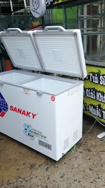Thanh lý tủ đông mát Sanaky