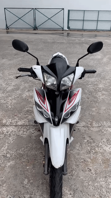 Yamaha Jupiter RC Trắng đen đỏ. Mua bán Xe máy tại Quận Bình Thạnh Tp Hồ Chí Minh được đăng bởi văn vũ hình 1