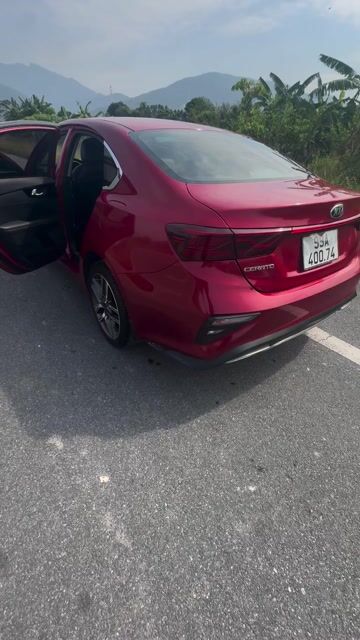 Kia Cerato màu Đỏ. Mua bán Ô tô tại Huyện Tam Đảo Vĩnh Phúc được đăng bởi LT hình 1