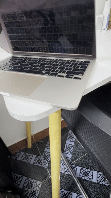 Apple Macbook Air M2 8GB/256GB Vàng Like New. Mua bán Laptop tại Huyện Phú Giáo Bình Dương được đăng bởi Tuấn hình 1