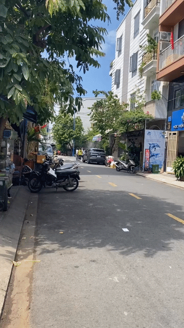 Mua bán Đất Quận Tân Bình Tp Hồ Chí Minh diện tích 260 m² giá 30 tỷ