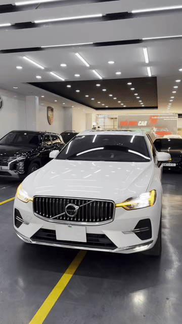 Volvo XC60 Ultimate B6 2022 1 chủ từ đâu full LS. Mua bán Ô tô tại Thành phố Thủ Đức Tp Hồ Chí Minh được đăng bởi Bá Lộc hình 1