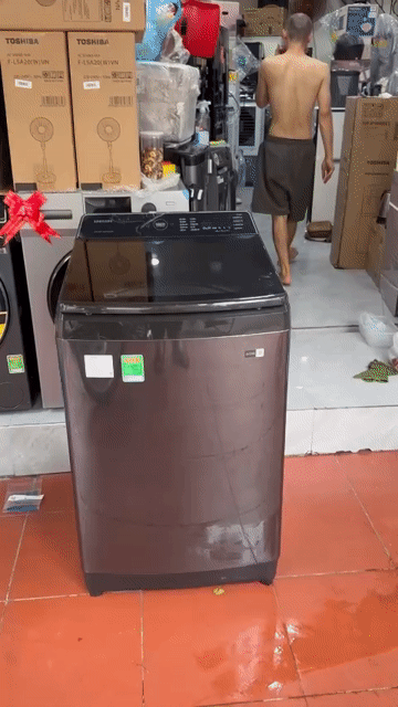 Máy giặt Samsung 12kg Ecobubble trưng bày 98%. Mua bán Máy giặt tại Quận Lê Chân Hải Phòng được đăng bởi Hương  hình 1