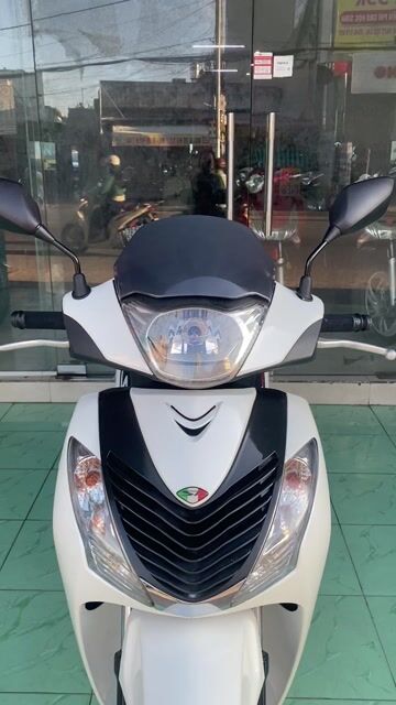 SH125 khoá smk úp ý bstp góp 0đ có trao đổi xe. Mua bán Xe máy tại Thành phố Dĩ An Bình Dương được đăng bởi XE MÁY MẠNH LOAN GÓP 0đ hình 1