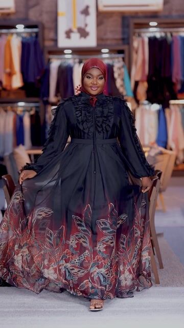 Black Floral Ruffled Abaya