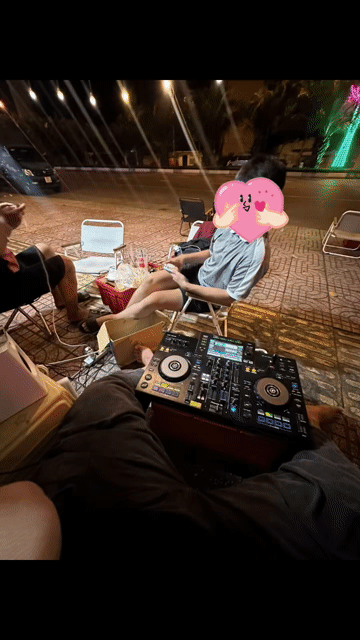 Bàn DJ Pioneer RR Đen Đã sử dụng. Mua bán Nhạc cụ tại Thành phố Phan Thiết Bình Thuận được đăng bởi Nguyễn Trần Hữu Phước hình 1