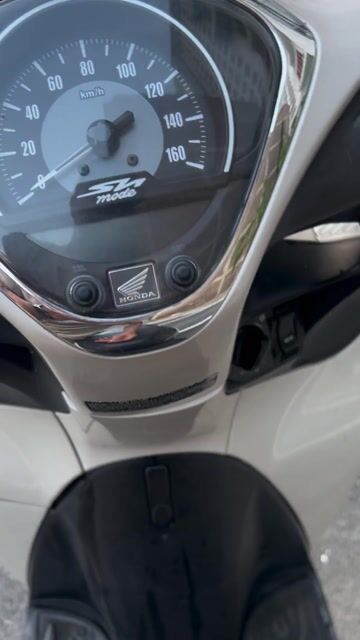 sh mode màu trà sữa nữ đi. Mua bán Xe máy tại Quận Bắc Từ Liêm Hà Nội được đăng bởi thành đô hình 1