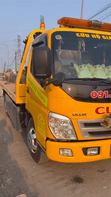 cần bán cứu hộ TPHCM 2 chức năng chở kéo .. Mua bán Xe tải, xe ben tại Quận Tân Phú Tp Hồ Chí Minh được đăng bởi Quỳnh phát hình 1