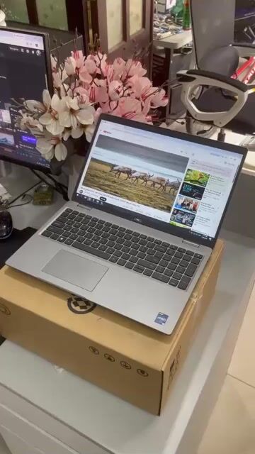 Dell Precision 3570, i5-1245U,16GB,256GB, T550 4G . Mua bán Laptop tại Quận Gò Vấp Tp Hồ Chí Minh được đăng bởi Hao Nguyen hình 1
