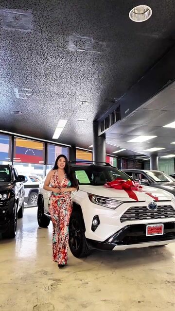 Video thumbnail for 2020 Toyota RAV4