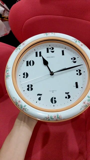 Đồng hồ treo tường Seiko tráng men Nhật Bản. Mua bán Nội thất, đồ gia dụng khác tại Quận Hải Châu Đà Nẵng được đăng bởi Lee Min Ho Đà Nẵng hình 1