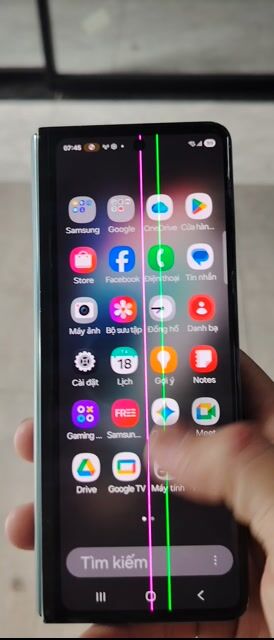 Samsung Z Fold 3 5G Đen hư màn hình. Mua bán Điện thoại tại Thành phố Thủ Dầu Một Bình Dương được đăng bởi truong kiet hình 1