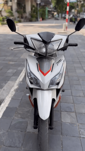 Honda Wave RSX 110 Trắng vành đúc xe đẹp. Mua bán Xe máy tại Quận Nam Từ Liêm Hà Nội được đăng bởi Lan Phương hình 1