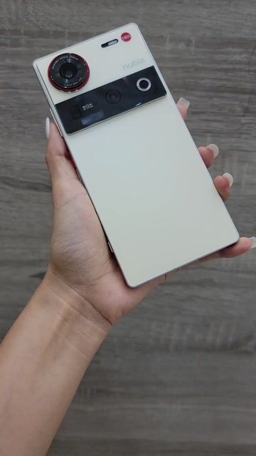 Nubia Z70 Ultra 12GB/256GB Trắng. Mua bán Điện thoại tại Quận Gò Vấp Tp Hồ Chí Minh được đăng bởi KGPHONE  Điện Thoại Di Động giá tốt  hình 1