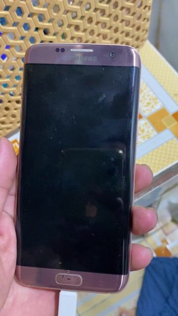 Điện thoại Samsung Vàng hồng Đã sử dụng. Mua bán Điện thoại tại Quận 7 Tp Hồ Chí Minh được đăng bởi Nguyễn Nam Tiến hình 1