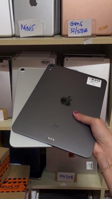 Apple iPad Pro 11 inch 1 128GB Xám. Mua bán Máy tính bảng tại Quận Bình Tân Tp Hồ Chí Minh được đăng bởi Lelepad hình 1
