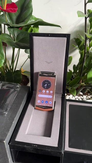Vertu Aster P Baroque Nâu. Mua bán Điện thoại tại Thành phố Thủ Đức Tp Hồ Chí Minh được đăng bởi Nguyễn Minh Thiện hình 1