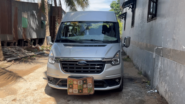 Xe khách Ford Transit 16 chỗ Bạc tháng 5 /2022. Mua bán Ô tô tại Huyện An Phú An Giang được đăng bởi Bj Mo hình 1