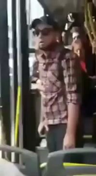 Man Who Touched Girl on Bus Gets Pepper Sprayed