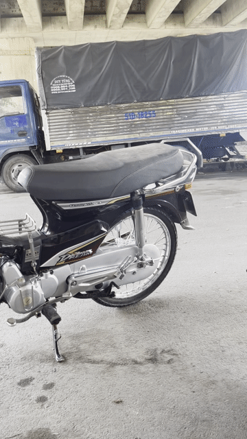 Honda Dream Super 2011 Nâu. Mua bán Xe máy tại Quận 7 Tp Hồ Chí Minh được đăng bởi Minh Sang hình 1