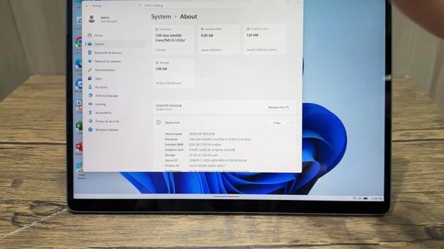 Surface Pro 9 i5-1235U/8GB/256GB ko phím. Mua bán Laptop tại Quận Bình Thạnh Tp Hồ Chí Minh được đăng bởi Lê Khanh hình 1
