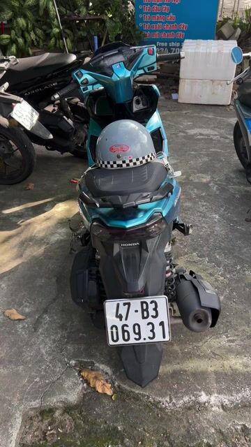 Honda Air Blade 2022 Xanh ngọc 42000 km. Mua bán Xe máy tại Quận Sơn Trà Đà Nẵng được đăng bởi Phúc Ngô hình 1
