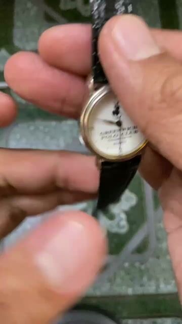 Đồng hồ đeo tay nữ dây da. Mua bán Đồng hồ tại Thành phố Biên Hòa Đồng Nai được đăng bởi Phạm Minh Bảo hình 1