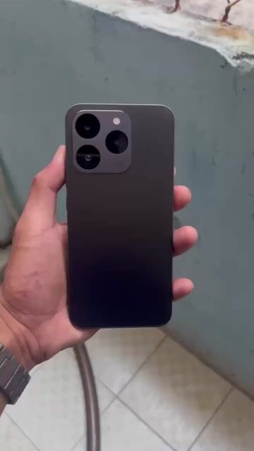Realme 15T Xám Đã sử dụng. Mua bán Điện thoại tại Quận Sơn Trà Đà Nẵng được đăng bởi Tâm CunCool hình 1