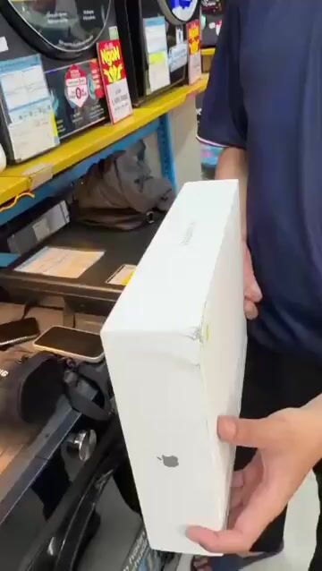 Apple Macbook Air M4 13 inch 16GB/256GB. Mua bán Laptop tại Huyện Tri Tôn An Giang được đăng bởi Nguyễn Tuấn hình 1