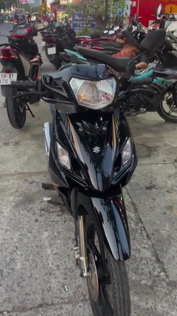 Suzuki Axelo 2017 Côn tay Đen. Mua bán Xe máy tại Thành phố Thủ Đức Tp Hồ Chí Minh được đăng bởi CHị Hà hình 1