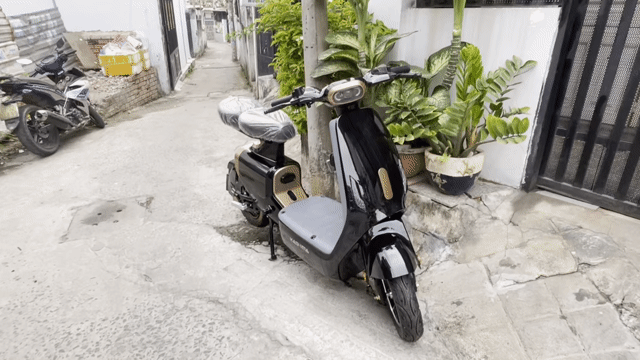 Xe đạp điện Yadea V1 Plus Đen. Mua bán Xe đạp tại Thành phố Thủ Đức Tp Hồ Chí Minh được đăng bởi Kho Xe Điện Thủ Đức hình 1