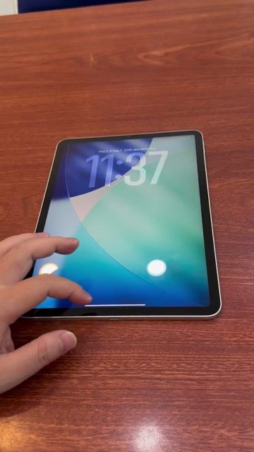 Apple iPad Pro M2 11 inch 128GB Wifi, Ép Kính. Mua bán Máy tính bảng tại Quận Tân Bình Tp Hồ Chí Minh được đăng bởi Minh Tuấn hình 1