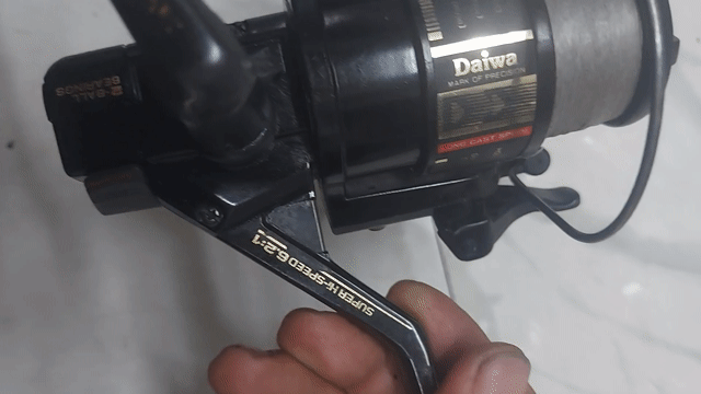 Máy câu cá Daiwa ST1000H Nhật Bản Carbon Đen. Mua bán Đồ thể thao, Dã ngoại tại Quận 10 Tp Hồ Chí Minh được đăng bởi Lee Bush hình 1