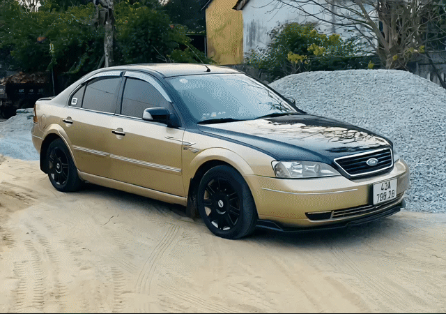 Cần tiền bán xe tâm huyết Ford mondeo. Mua bán Ô tô tại Quận Cẩm Lệ Đà Nẵng được đăng bởi Huỳnh Tấn Ái hình 1