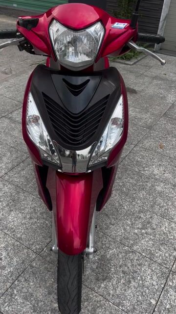 Honda Vision màu Đỏ. Mua bán Xe máy tại Quận Bình Tân Tp Hồ Chí Minh được đăng bởi TUẤN  hình 1