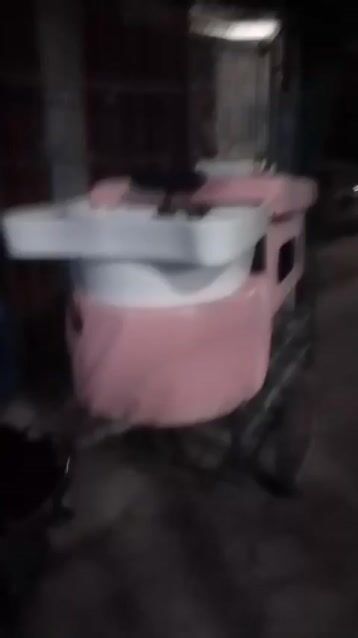 Giường gội đầu Hồng đã sử dụng. Mua bán Giường, chăn ga gối nệm tại Thị xã Tân Uyên Bình Dương được đăng bởi ANHTACO  hình 1