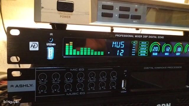 Vang Karaoke cơ lai số chỉnh tay HD X5plus rất hay. Mua bán Tivi, Âm thanh tại Quận Hải Châu Đà Nẵng được đăng bởi Trí Nguyễn Vang số Karaoke Đà Nẵng hình 1