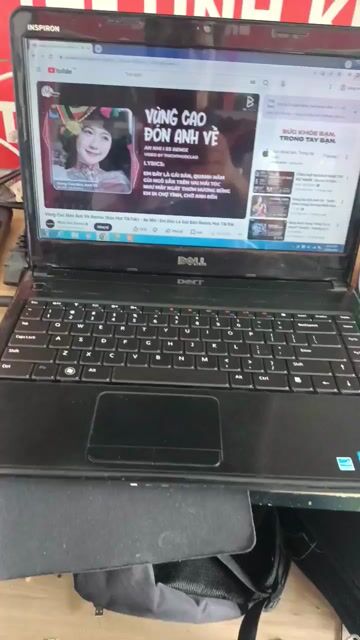 Dell Inspiron i3 4GB/128GB Đen Chai pin. Mua bán Laptop tại Huyện Duy Xuyên Quảng Nam được đăng bởi đông hình 1