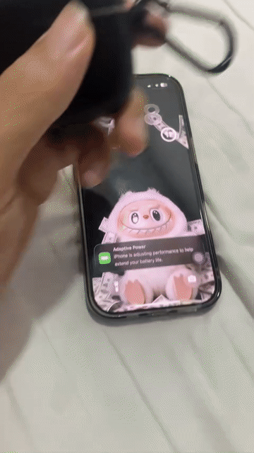 iPhone 16 Pro +Airpods 4. Mua bán Điện thoại tại Quận Bình Tân Tp Hồ Chí Minh được đăng bởi toe hlaing Khant hình 1