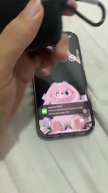 iPhone 16 Pro +Airpods 4. Mua bán Điện thoại tại Quận Bình Tân Tp Hồ Chí Minh được đăng bởi toe hlaing Khant hình 1