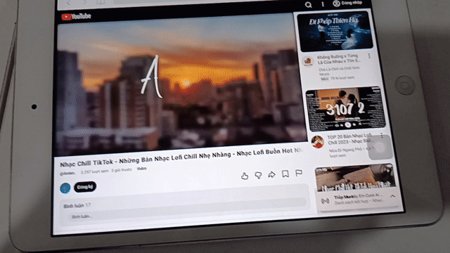 Apple iPad Mini 1 Trắng iOS 9.3.5. Mua bán Máy tính bảng tại Thành phố Quảng Ngãi Quảng Ngãi được đăng bởi Bui Nguyen Khoi hình 1