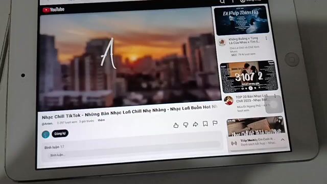 Apple iPad Mini 1 Trắng iOS 9.3.5. Mua bán Máy tính bảng tại Thành phố Quảng Ngãi Quảng Ngãi được đăng bởi Bui Nguyen Khoi hình 1