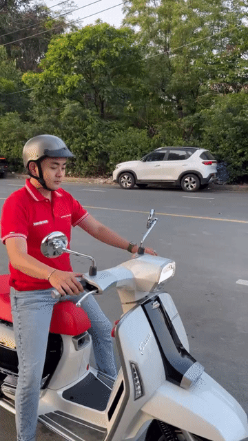 Xe máy Lambretta Ý. Mua bán Xe máy tại Quận 7 Tp Hồ Chí Minh được đăng bởi Huỳnh Tấn Đạt hình 1