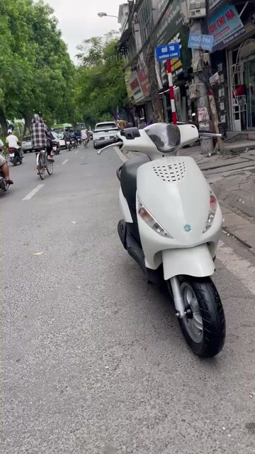 zíp 100 Việt Nam! hàng chất lượng. Mua bán Xe máy tại Quận Đống Đa Hà Nội được đăng bởi Hà hình 1