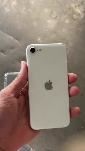 iphone se2 2020 64gb ios 18.6.1 màn zin main zin. Mua bán Điện thoại tại Huyện Sông Mã Sơn La được đăng bởi Tạ Văn sỹ hình 1