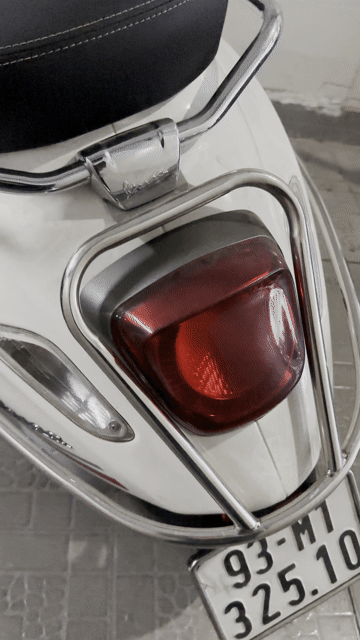 Piaggio Vespa Sprint Trắng 27385 km. Mua bán Xe máy tại Quận Tân Bình Tp Hồ Chí Minh được đăng bởi vuong thi my linh hình 1