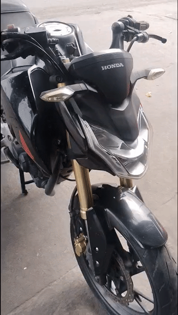 MOTO  .CPF190R zin toàn tập odo23k.siêu phẩm bs61. Mua bán Xe máy tại Thành phố Dĩ An Bình Dương được đăng bởi xe máy hồng phát dĩ An Bình Dương  hình 1